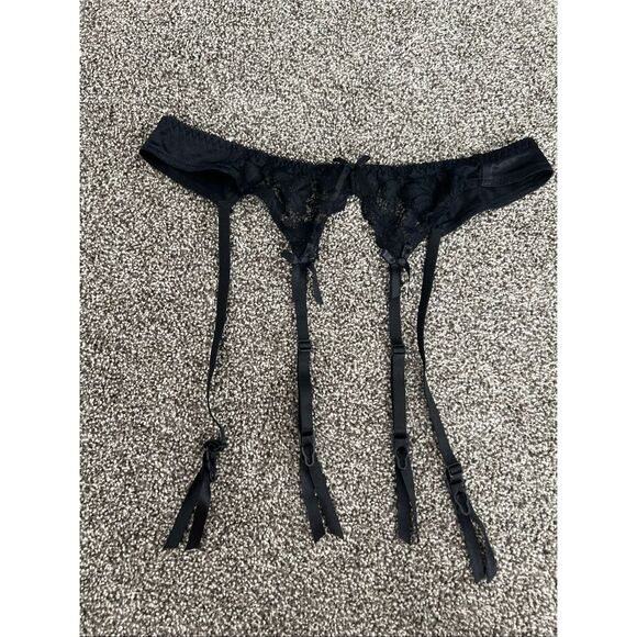 Black Lace Garter Belt with Satin Bows size medium - Picture 1 of 7